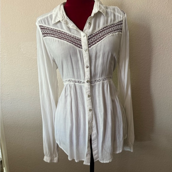 Free People Wild wind crisp white button up collared shirt with lace ext... - Picture 6 of 9